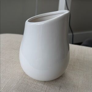 Off White Gloss Ceramic Vase Bathroom Holder